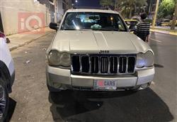 جیپ گراند شیرۆکی